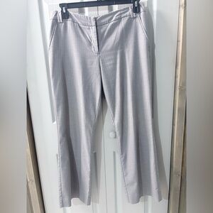 EUC New York & Company Light Gray and White Wide Leg Pants 14 inseam 28”